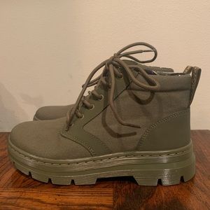 Dr. Martens BONNY II Boots ✨